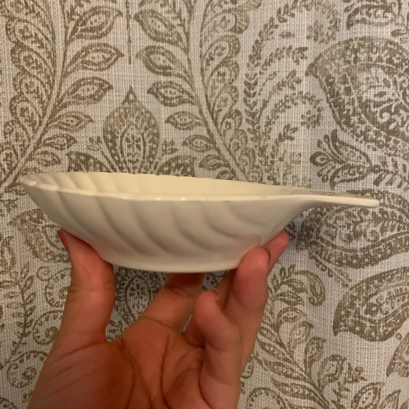 Seashell Trinket Tray - Picture 2 of 3